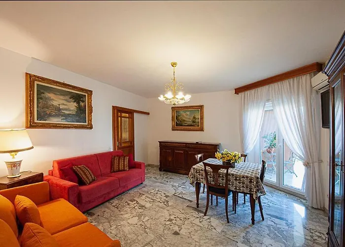 Naveen's House Casa Апартаменты Рим
